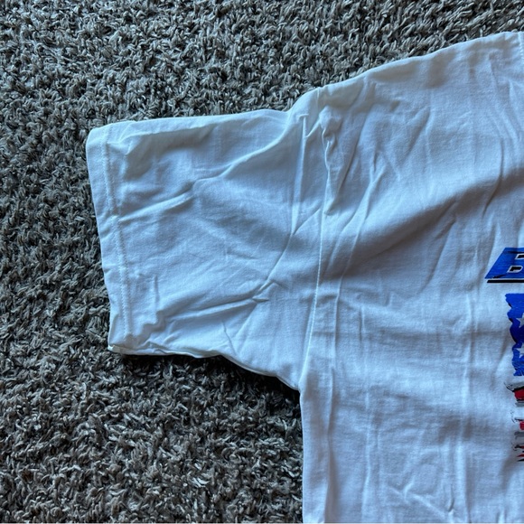 VTG Bud Light Tshirt white w/ American flag - Picture 6 of 11